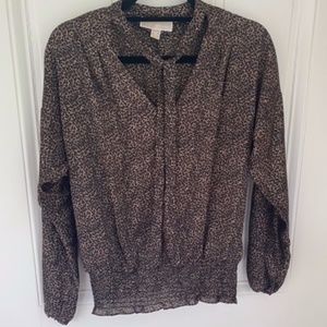 Michael Kors Leopard print Blouse with Bow Tie, Sz M